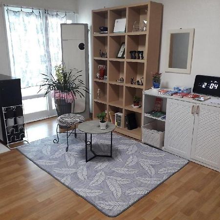 Gwangju Songjeong Station Guesthouse Gwangju Metropolitan City Buitenkant foto